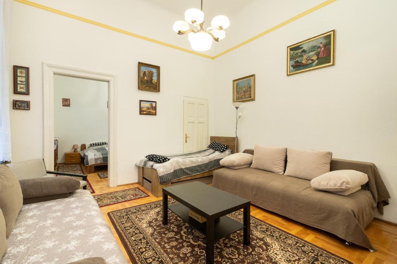 Rakoczi Apartman Budapest Ngoại thất bức ảnh
