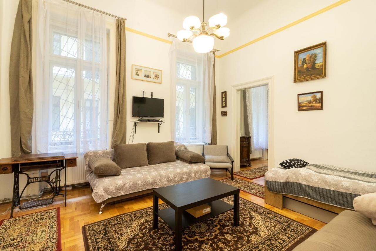 Rakoczi Apartman Budapest Ngoại thất bức ảnh